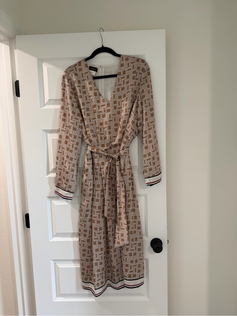 Les Copains Beige and White Geometric Wrap Midi Dress